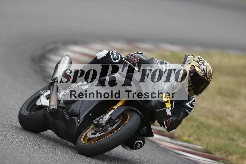 /32 07.07.2025 Plüss Moto Sport ADR/Freies Fahren/672